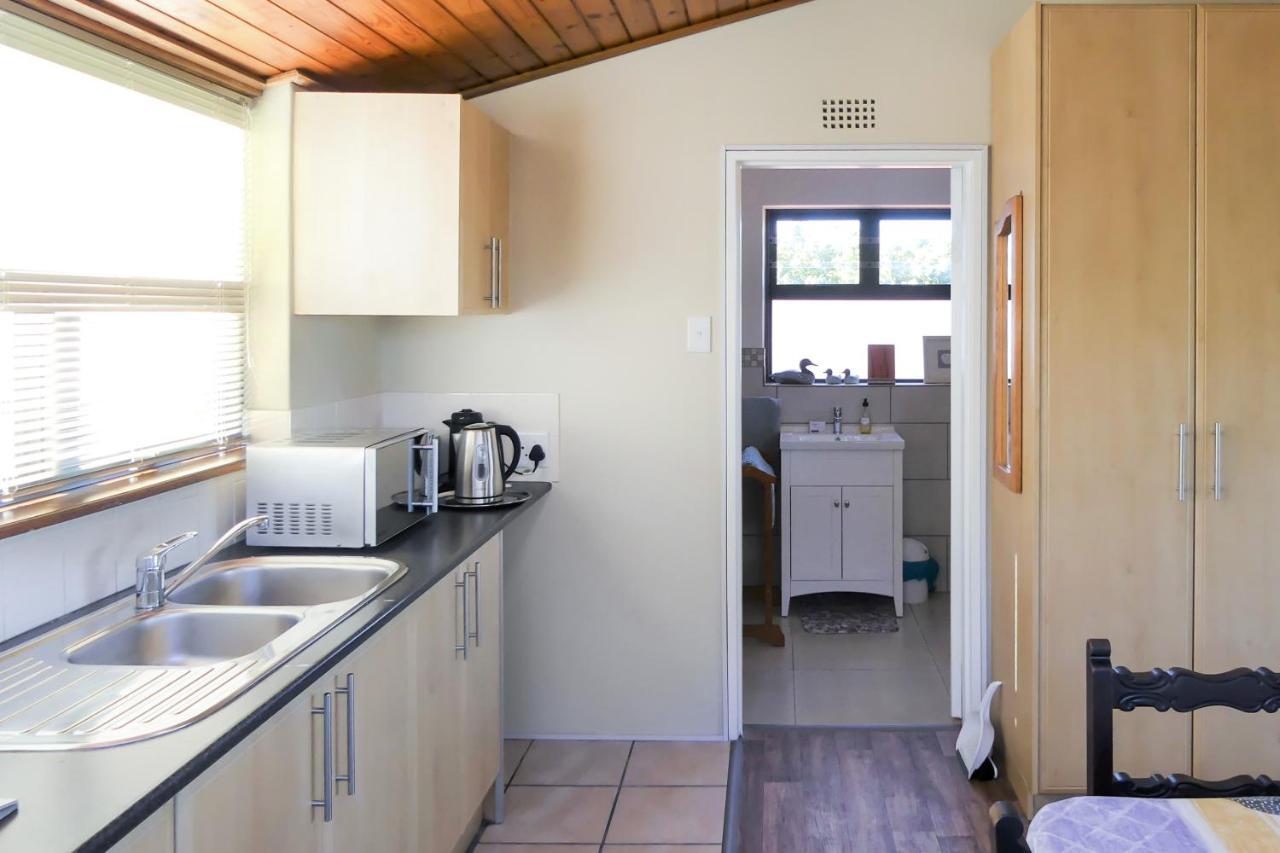 Hotel Shalom Self Catering Kleinmond Exterior foto